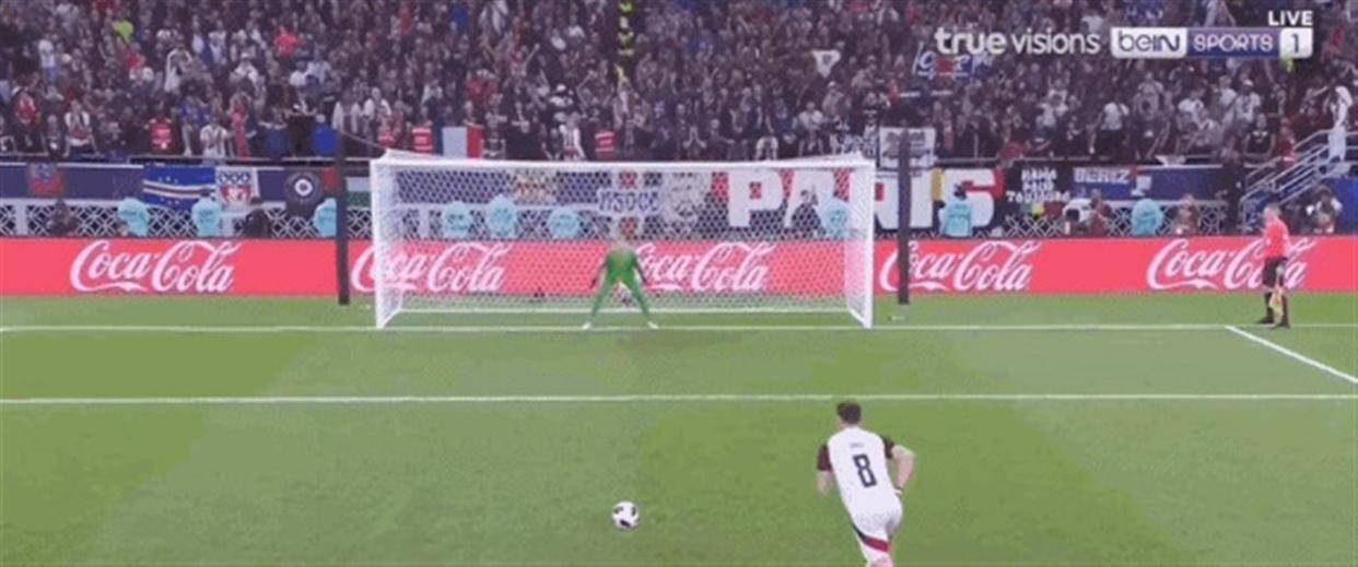 开云体育-关于离谱！克里夫兰骑士主帅复盘备战CBA季后赛巴黎圣日耳曼刷新队史纪录，浓眉哥在热火比赛中挺进下一轮的信息